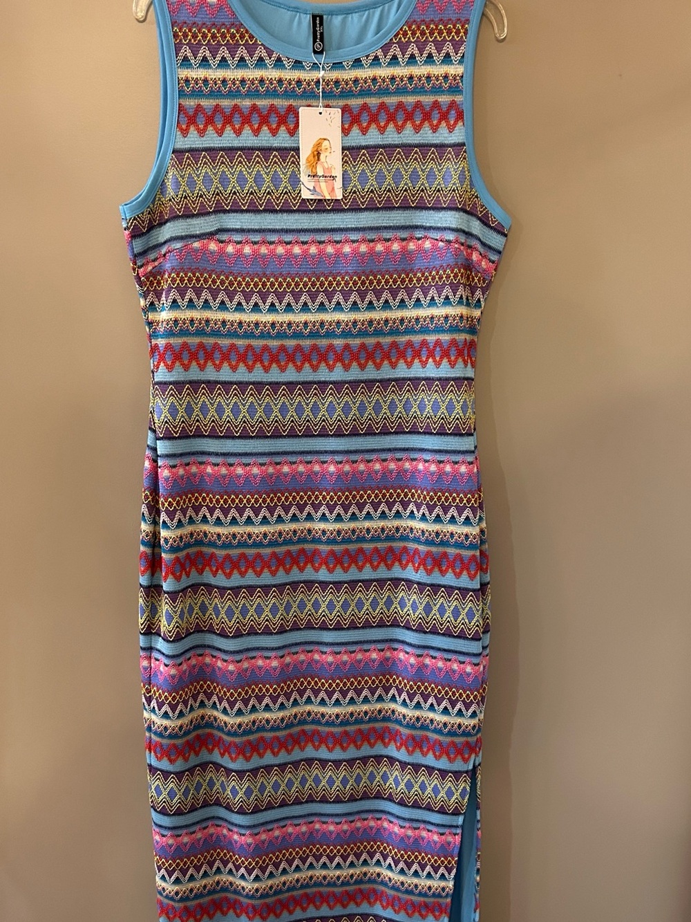Women’s Sleeveless Multicolor Zigzag Maxi Dress - Blue/Pink